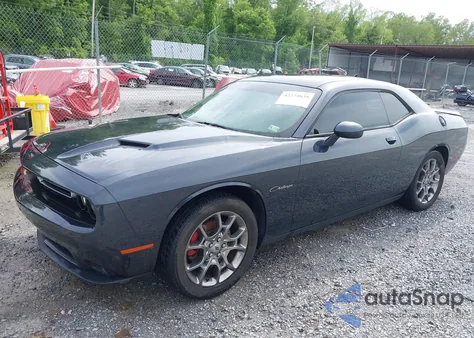 2017 Dodge Challenger Gt from USA, damaged, VIN 2C3CDZGGXHH581043
